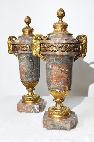 pièce décorative paire de pot-au-feu bronze