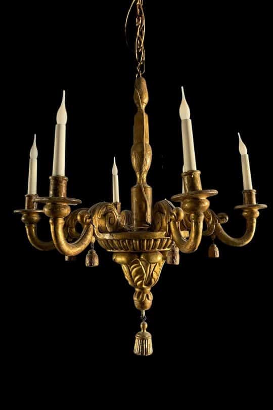 lustre en bois doré